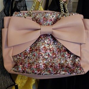 Big betsy Johnson purse